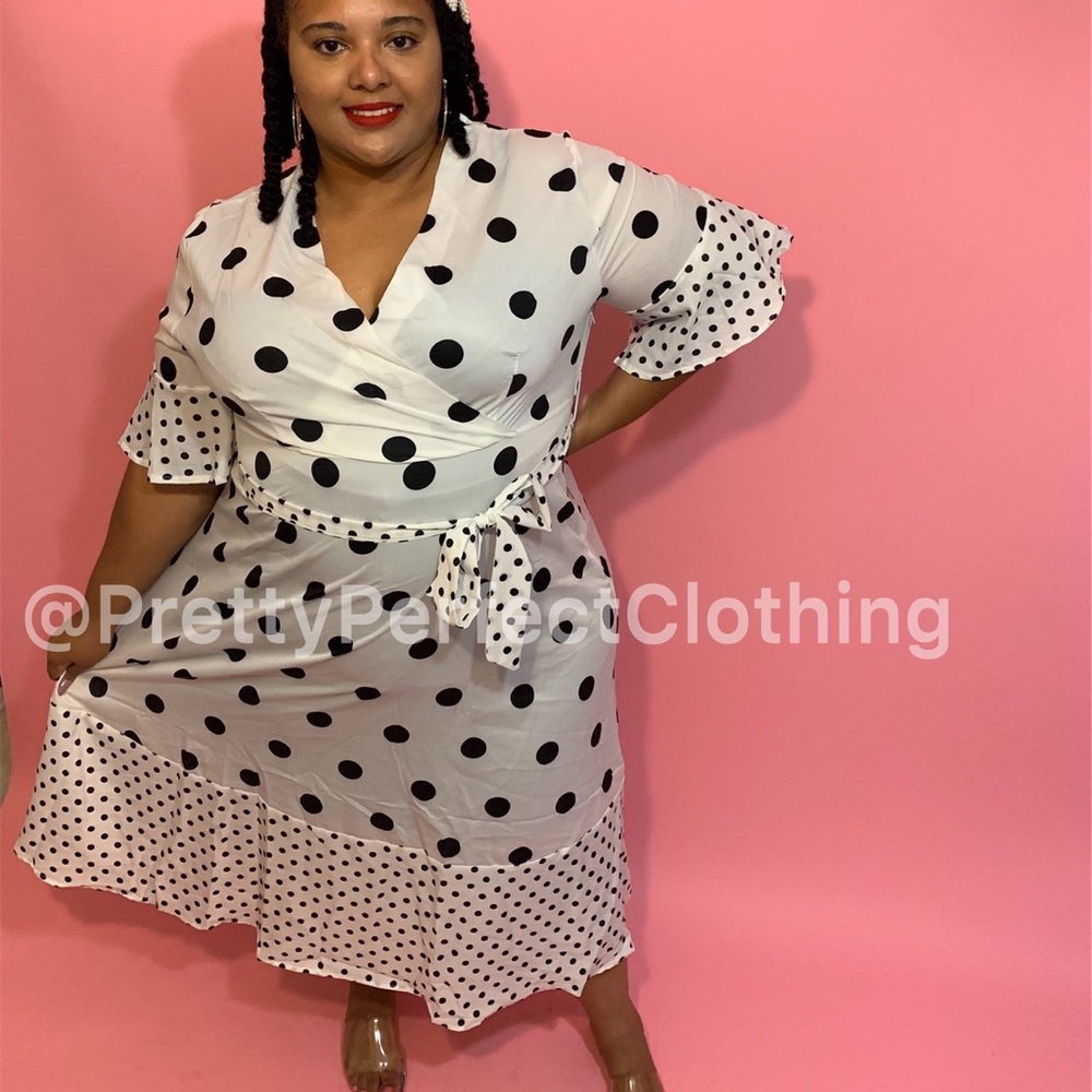 Dress Black and White